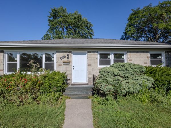 10741 Mason Avenue , Chicago Ridge, IL 60415