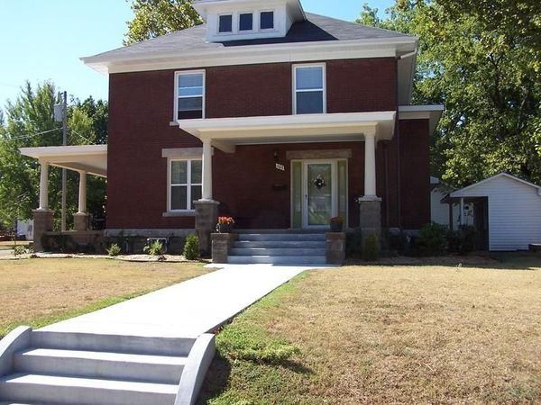 503 W Cherry Street, Nevada, MO 64772