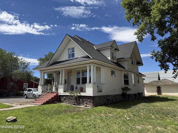 1105 W 2nd Street, Reno, NV 89503