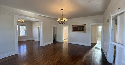 1105 W 2nd Street, Reno, NV 89503 Photo