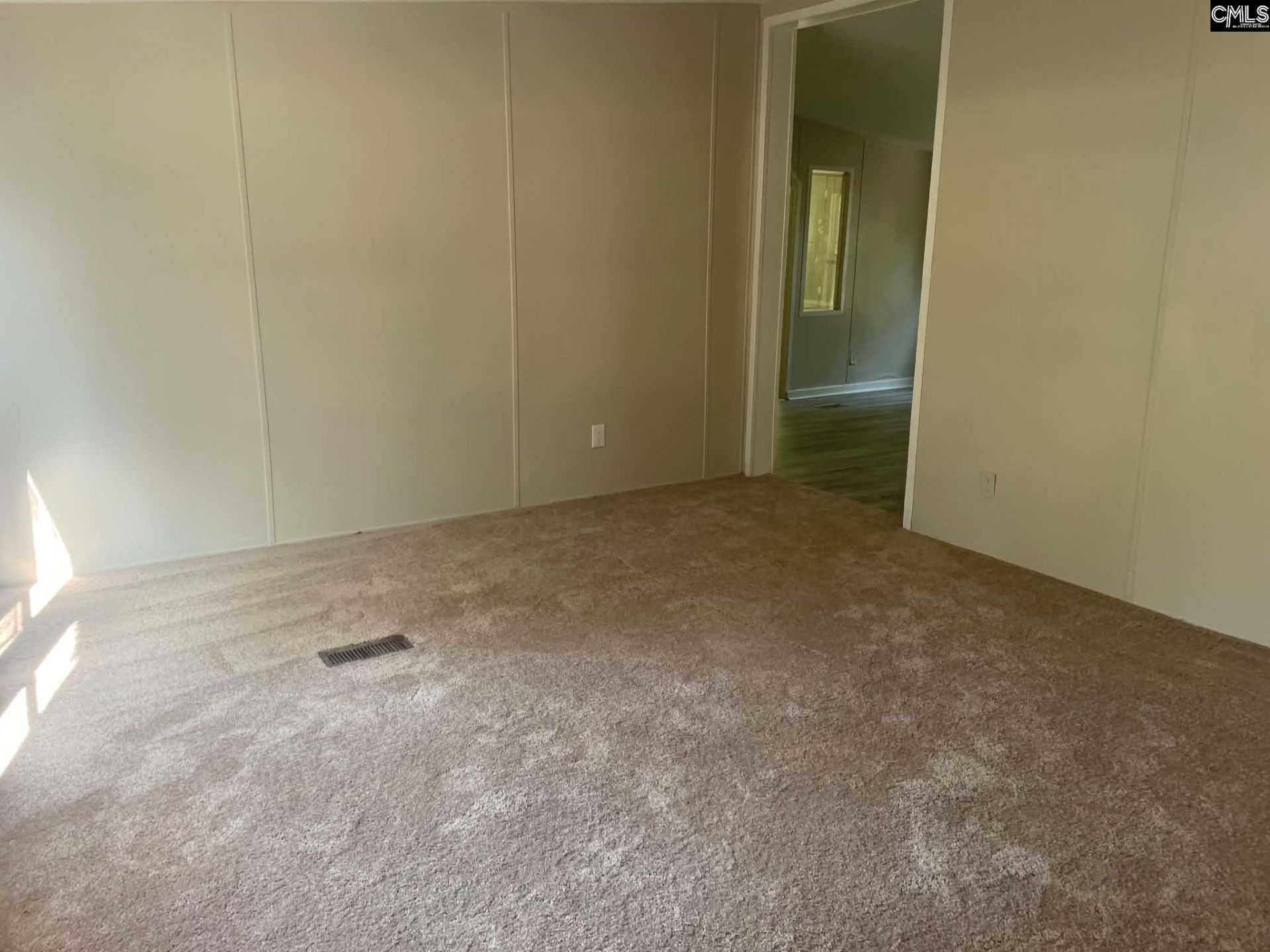 133 Silver Oak Lane Photo 10