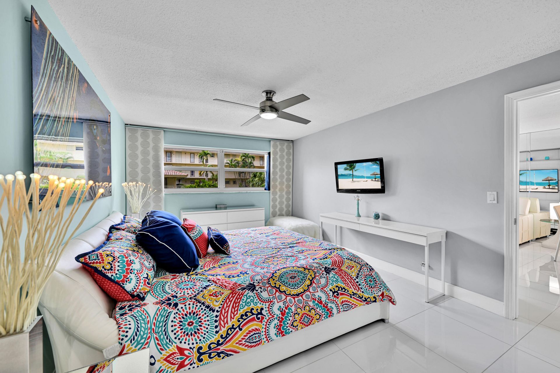 2600 Diana Drive, Unit 121, Hallandale Beach, FL 33009 Photo