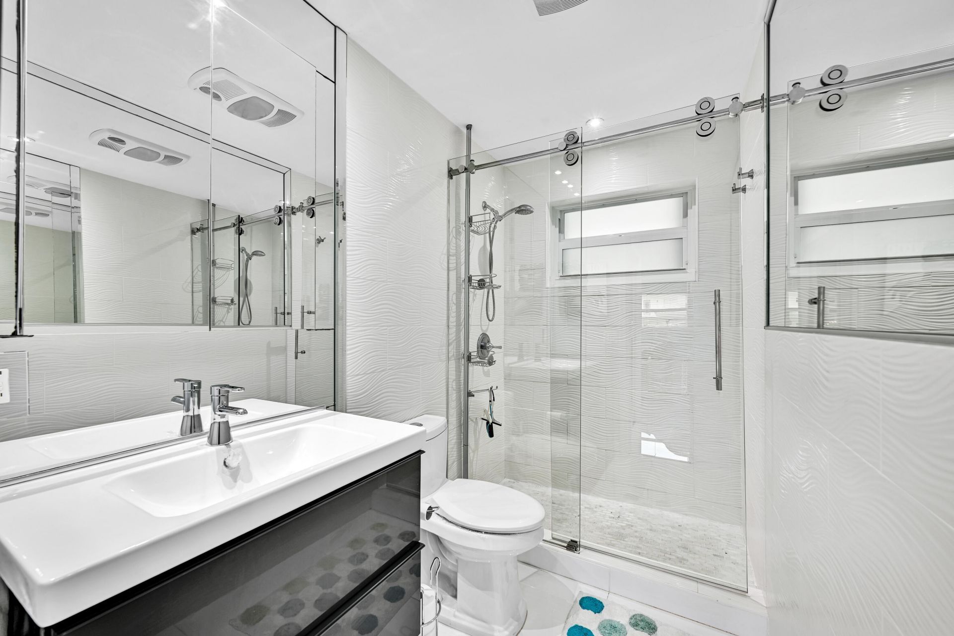 2600 Diana Drive, Unit 121, Hallandale Beach, FL 33009 Photo