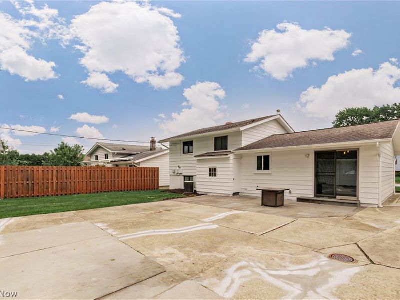 1174 Giesse Drive, Mayfield Heights, OH 44124 Photo 39
