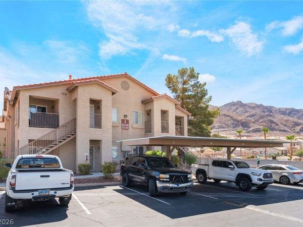 2110 Los Feliz Street , Unit 2015, Las Vegas, NV 89156