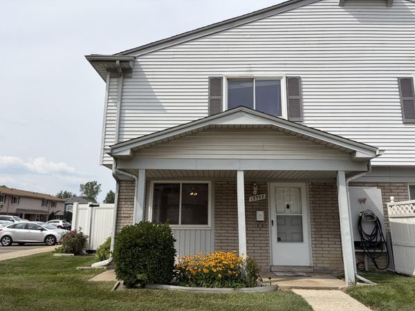 15598 Dupage Boulevard, Taylor, MI 48180