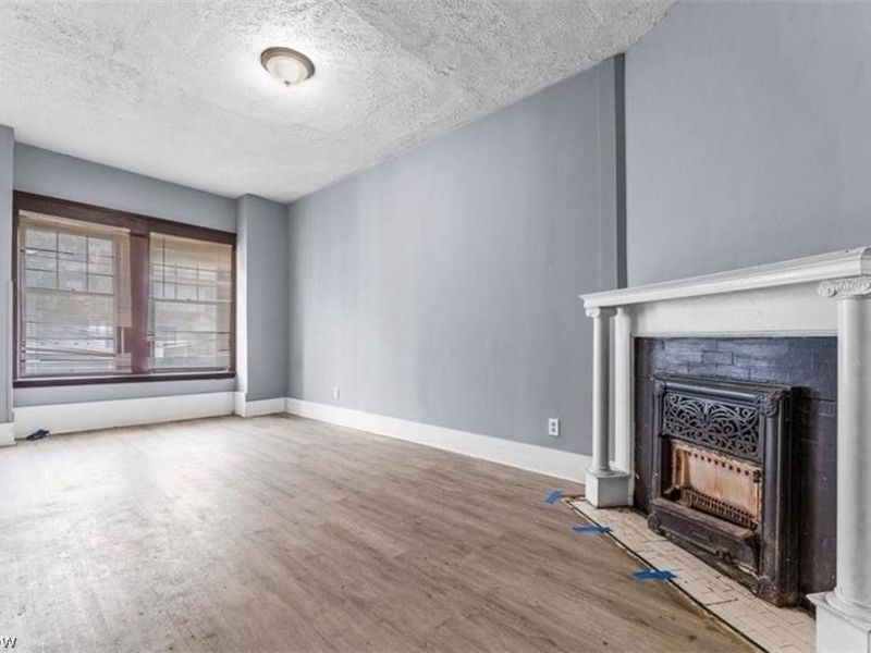 7507 Lawnview Avenue, Cleveland, OH 44103 Photo 5