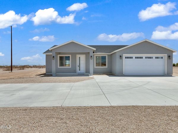 36525 W INDIAN SCHOOL Road, Tonopah, AZ 85354
