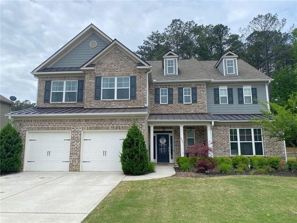 202 Oakleigh Pointe Drive , Dallas, GA 30157