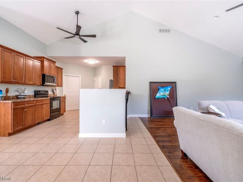 4300 Westford Place, Unit 11, Canfield, OH 44406 Photo 17