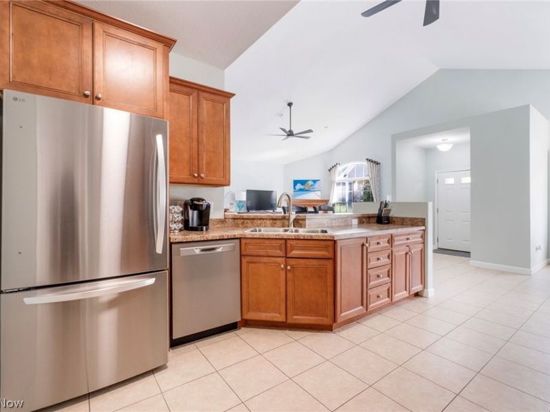 4300 Westford Place, Unit 11, Canfield, OH 44406 Photo 22