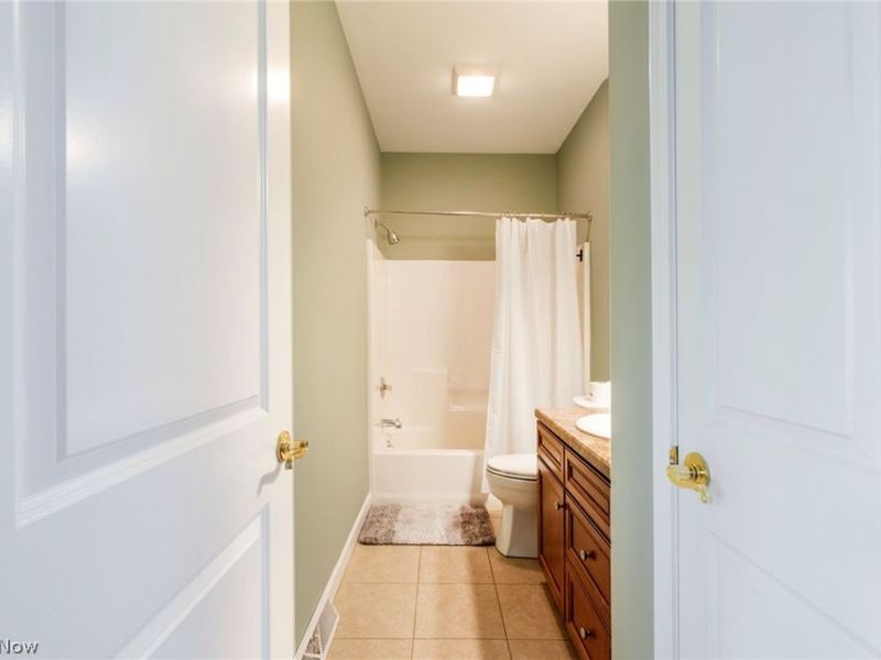 4300 Westford Place, Unit 11, Canfield, OH 44406 Photo 36