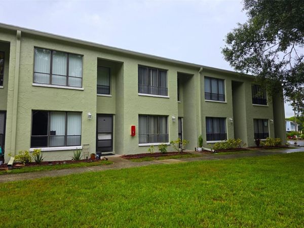 1781 SAMURAI POINT , Unit P9, LUTZ, FL 33558