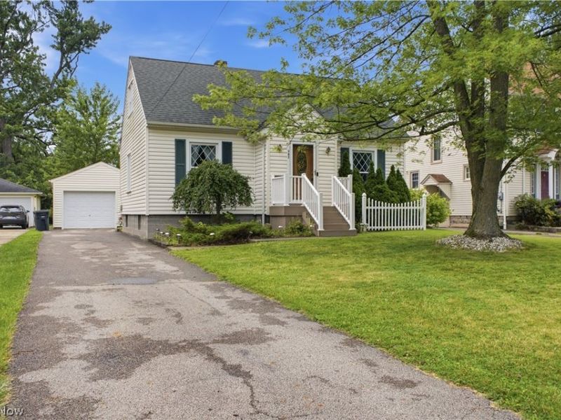 187 Trumbull Avenue SE, Warren, OH 44483 Photo 2