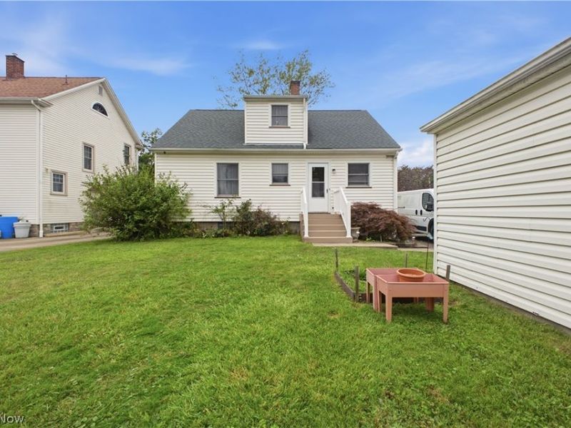 187 Trumbull Avenue SE, Warren, OH 44483 Photo 9