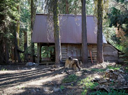 000 Forest Road , Soda Springs, CA 95728 Photo