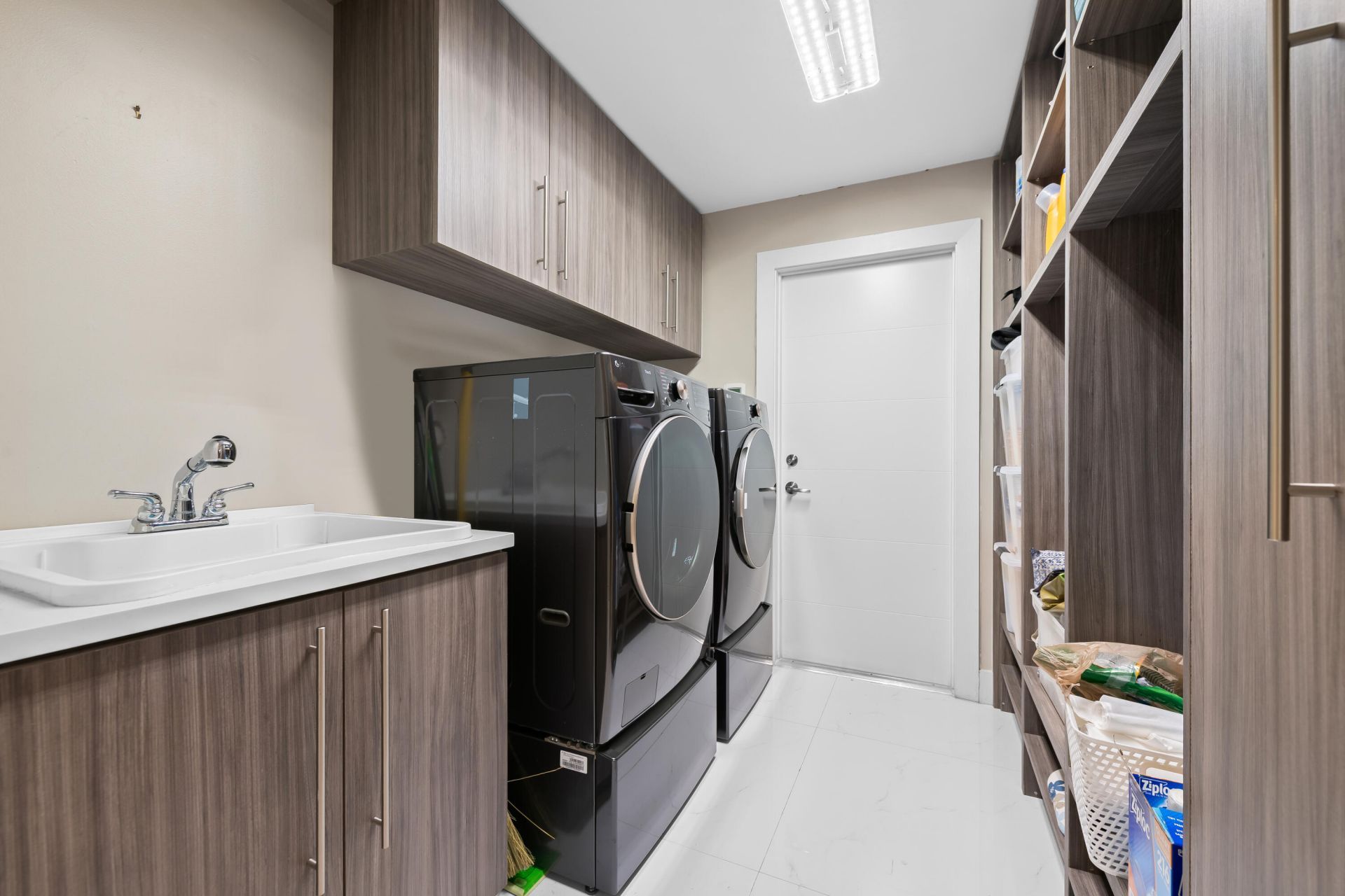 Please Call For Address, Pembroke Pines, FL 33027 Photo