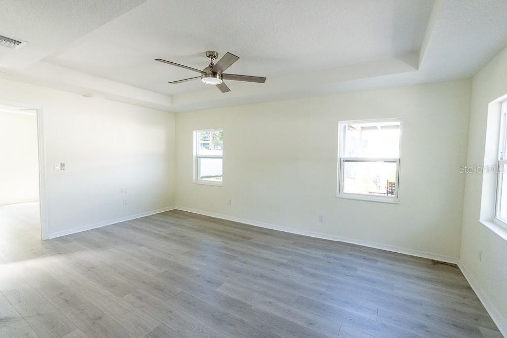 3520 1/2 8th Avenue N, Saint Petersburg, FL 33713 Photo