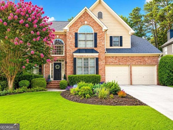 5550 Hedge Brooke Drive NW, Acworth, GA 30101