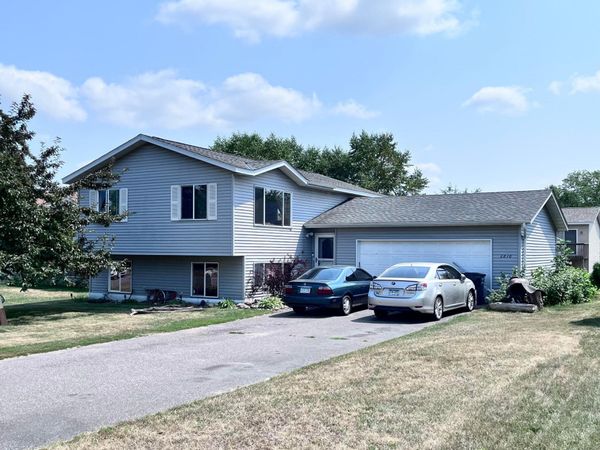 2810 Addison Avenue, Brainerd, MN 56401