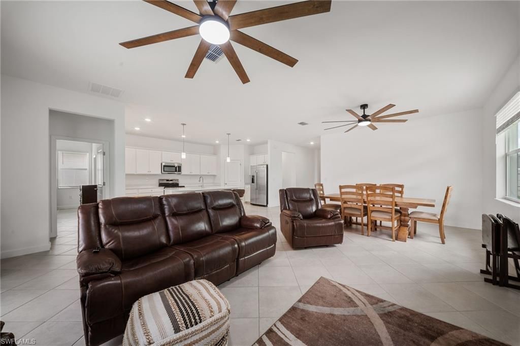 20549 Copperhead Dr, Lehigh Acres, FL 33936 Photo
