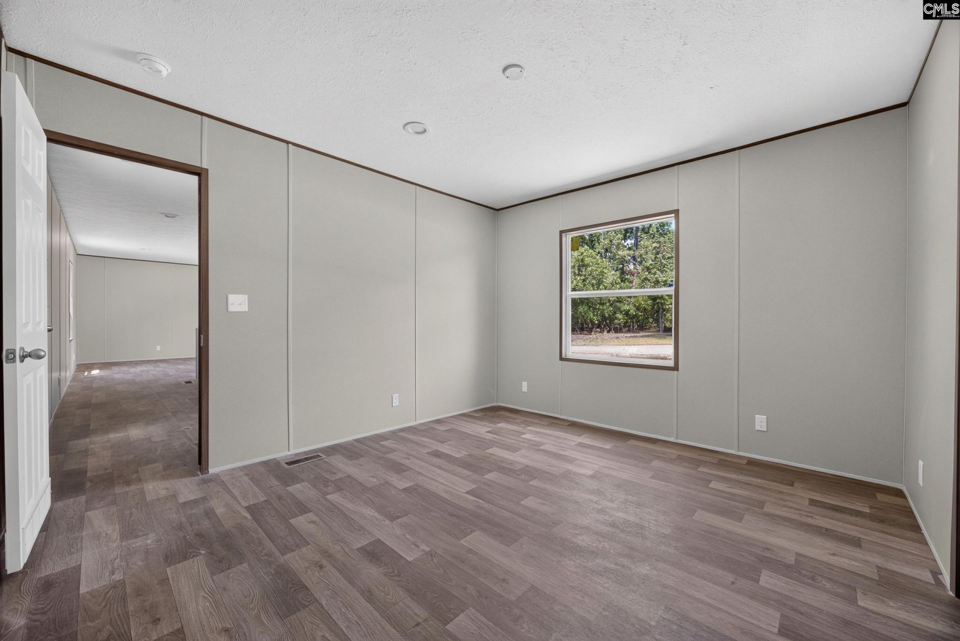 96 Toms Creek Court  Photo 19