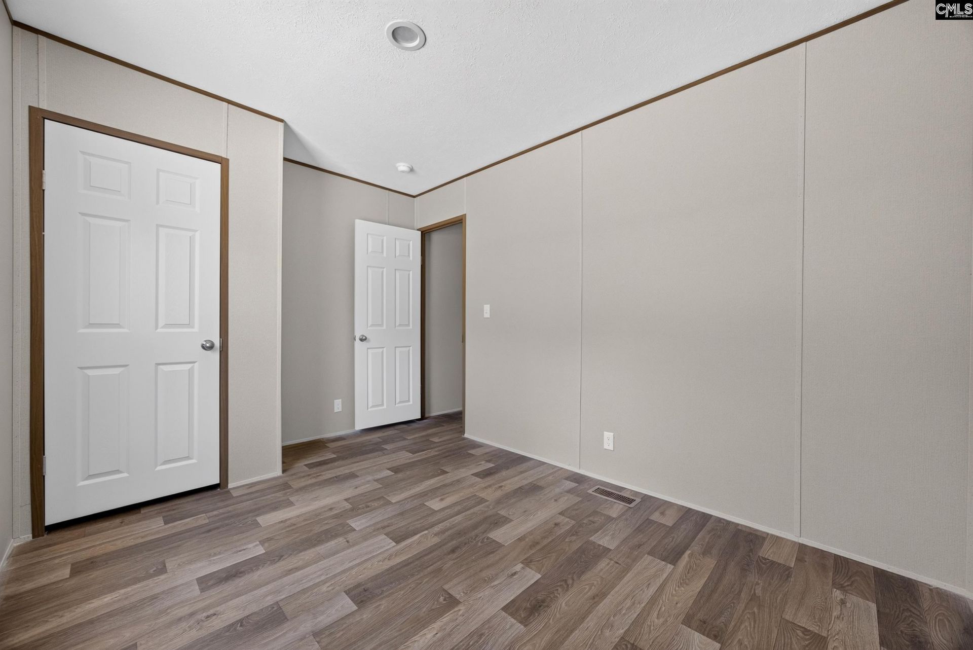 96 Toms Creek Court  Photo 31