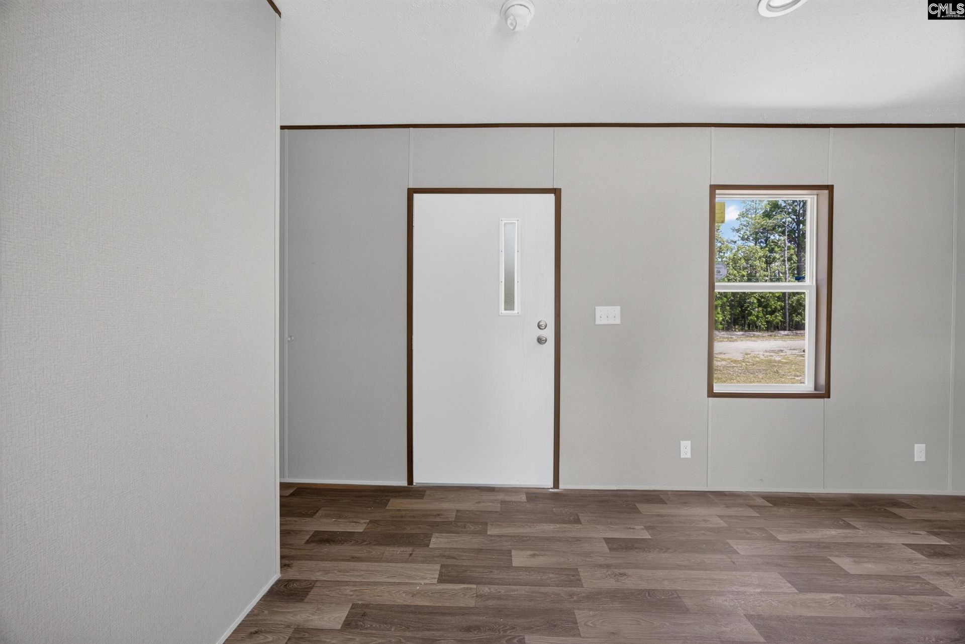 96 Toms Creek Court  Photo 6