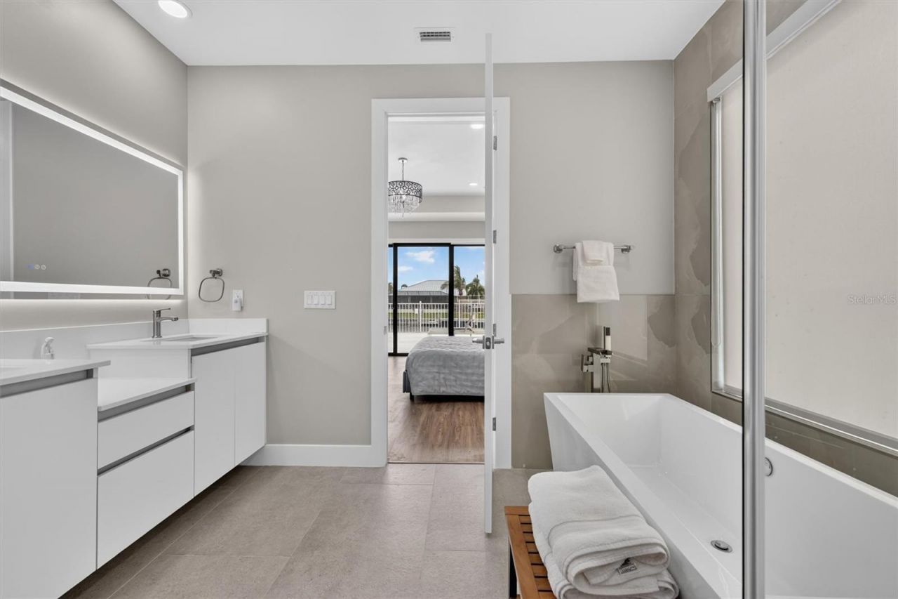 133 Leland, Port Charlotte, FL 33952 Photo