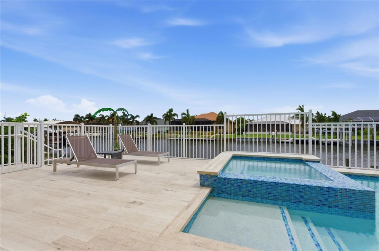 133 Leland, Port Charlotte, FL 33952 Photo