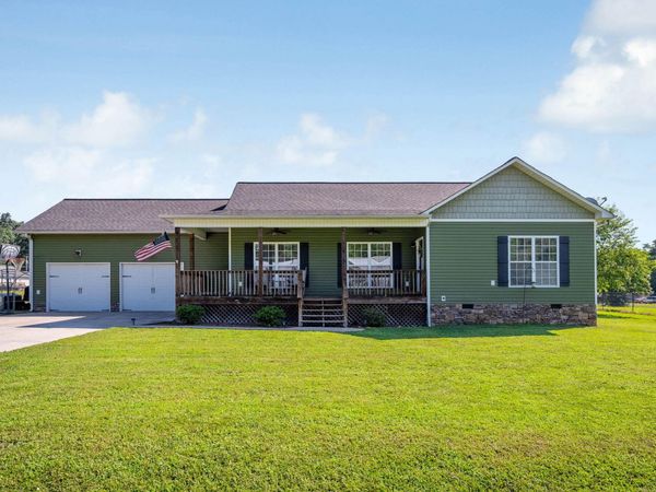 318 Carriage Drive, Whitwell, TN 37397
