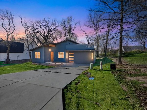 320 Splitrail Drive, Mabank, TX 75143