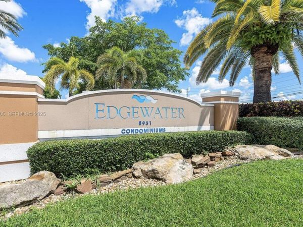 8955 Wiles Road, Unit 306, Coral Springs, FL 33067