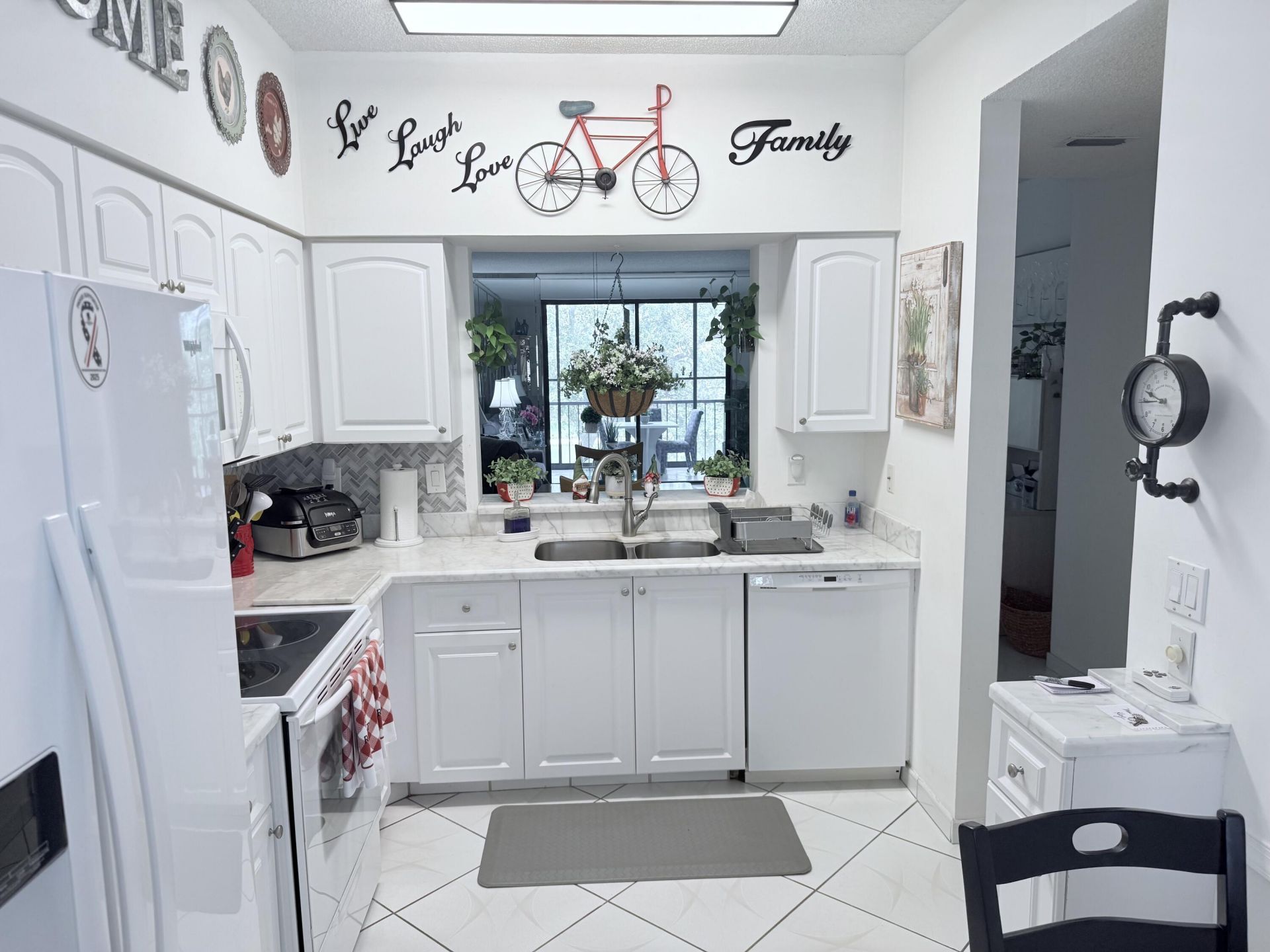 6241 Pointe Regal Circle, Unit 404, Delray Beach, FL 33484 Photo