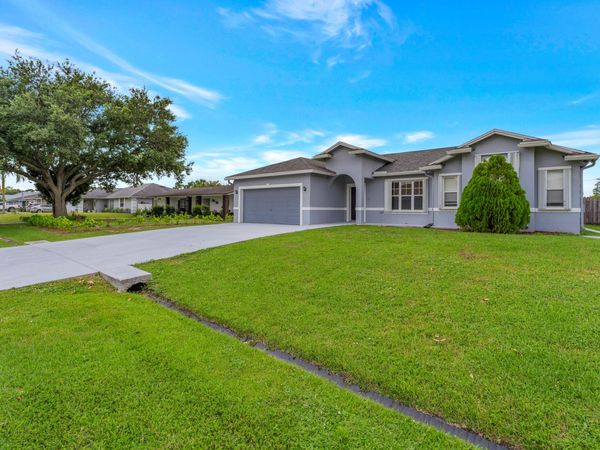 2320 SW MADRID Road, Port St. Lucie, FL 34953