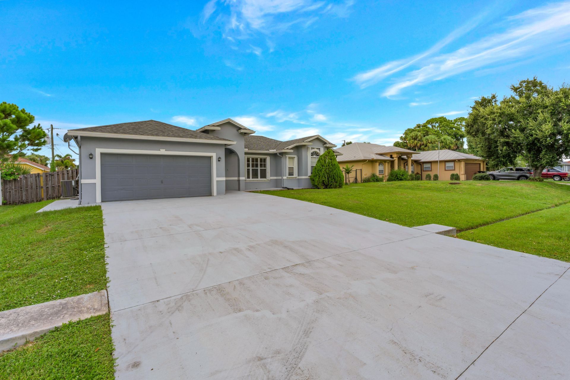 2320 SW Madrid Road, Port Saint Lucie, FL 34953 Photo