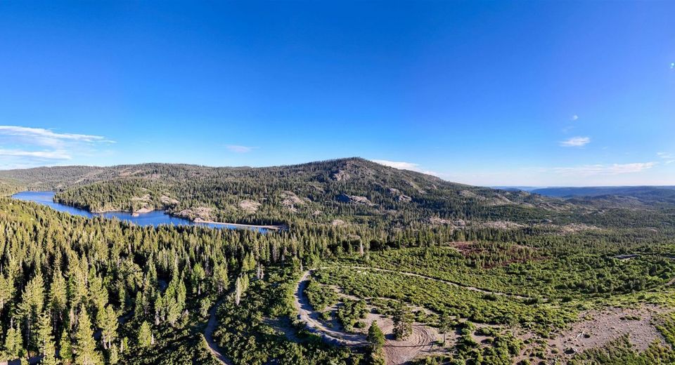 000 Crystal Lake Road, Emigrant Gap, CA 95715 Photo
