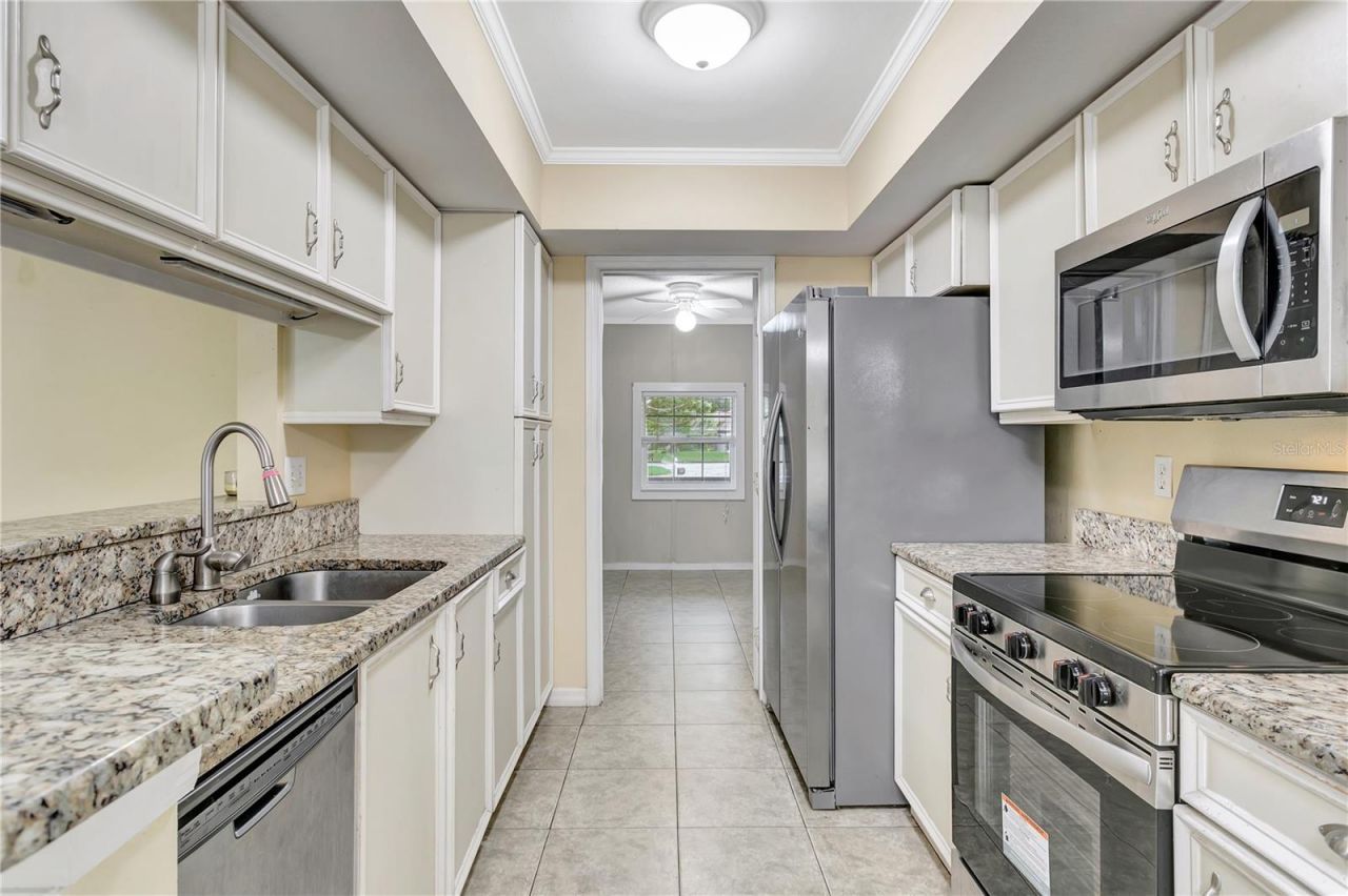 5680 25th Street Circle E, Bradenton, FL 34203 Photo
