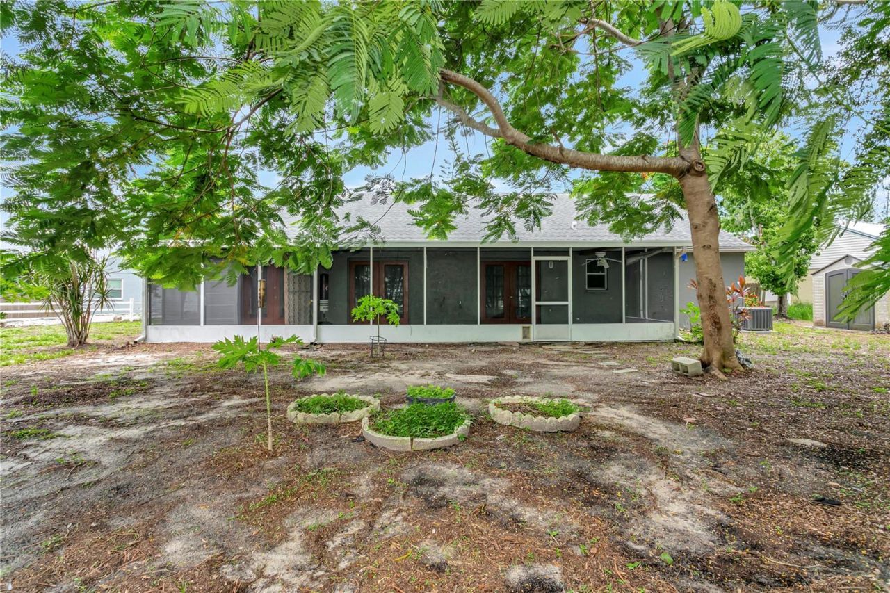 5680 25th Street Circle E, Bradenton, FL 34203 Photo