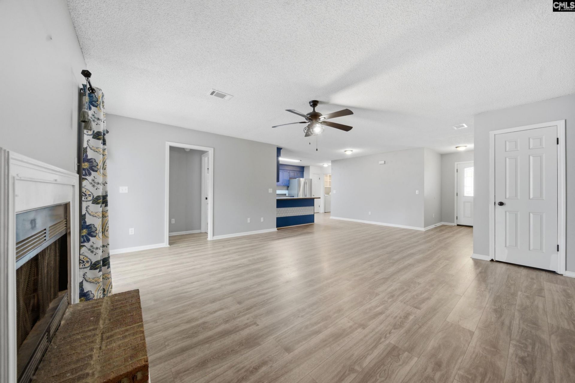 164 Thames Valley Court  Photo 14