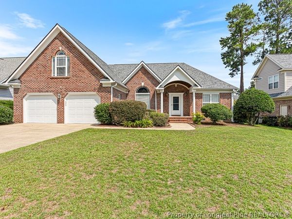 933 Dalmore Drive, Fayetteville, NC 28311