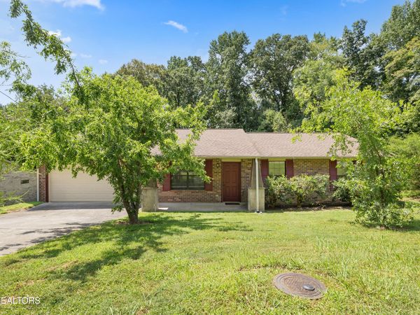 6007 Bridge Garden Rd, Knoxville, TN 37912