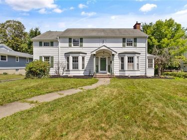 105 Bradford Parkway, Syracuse, NY 13224