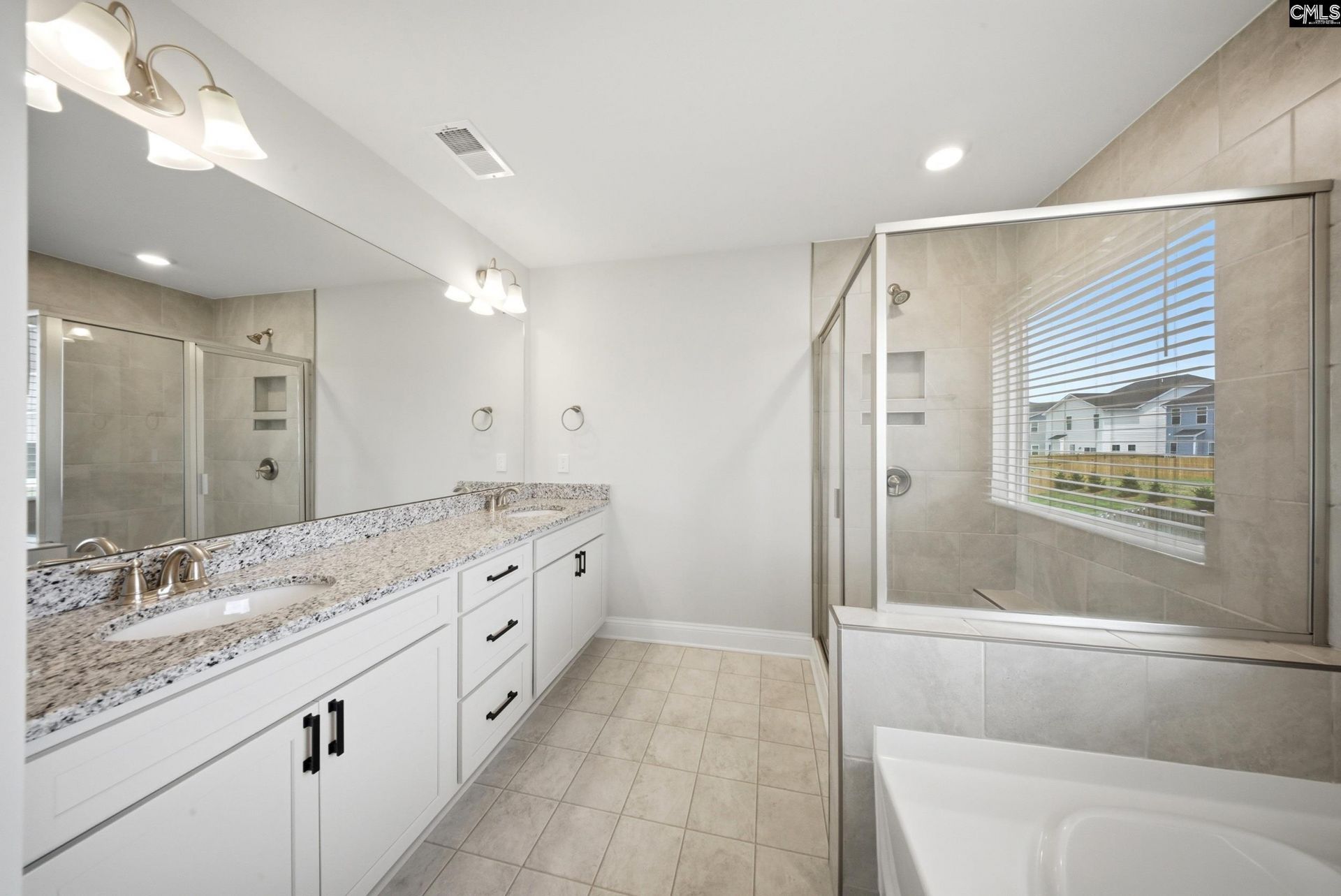 709 Empire Maker Road  Photo 32