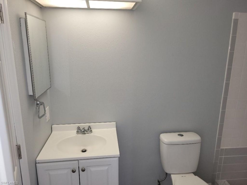5629 Foxlake Dr, North Fort Myers, FL 33917 Photo