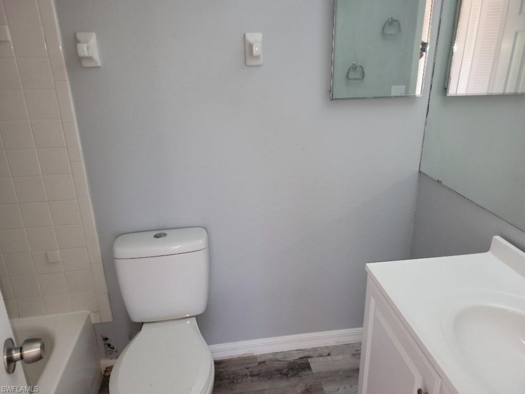 5629 Foxlake Dr, North Fort Myers, FL 33917 Photo