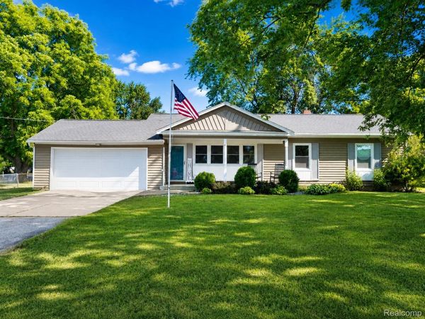 5282 W Mount Morris Road, Mt Morris Township, Mi 48458