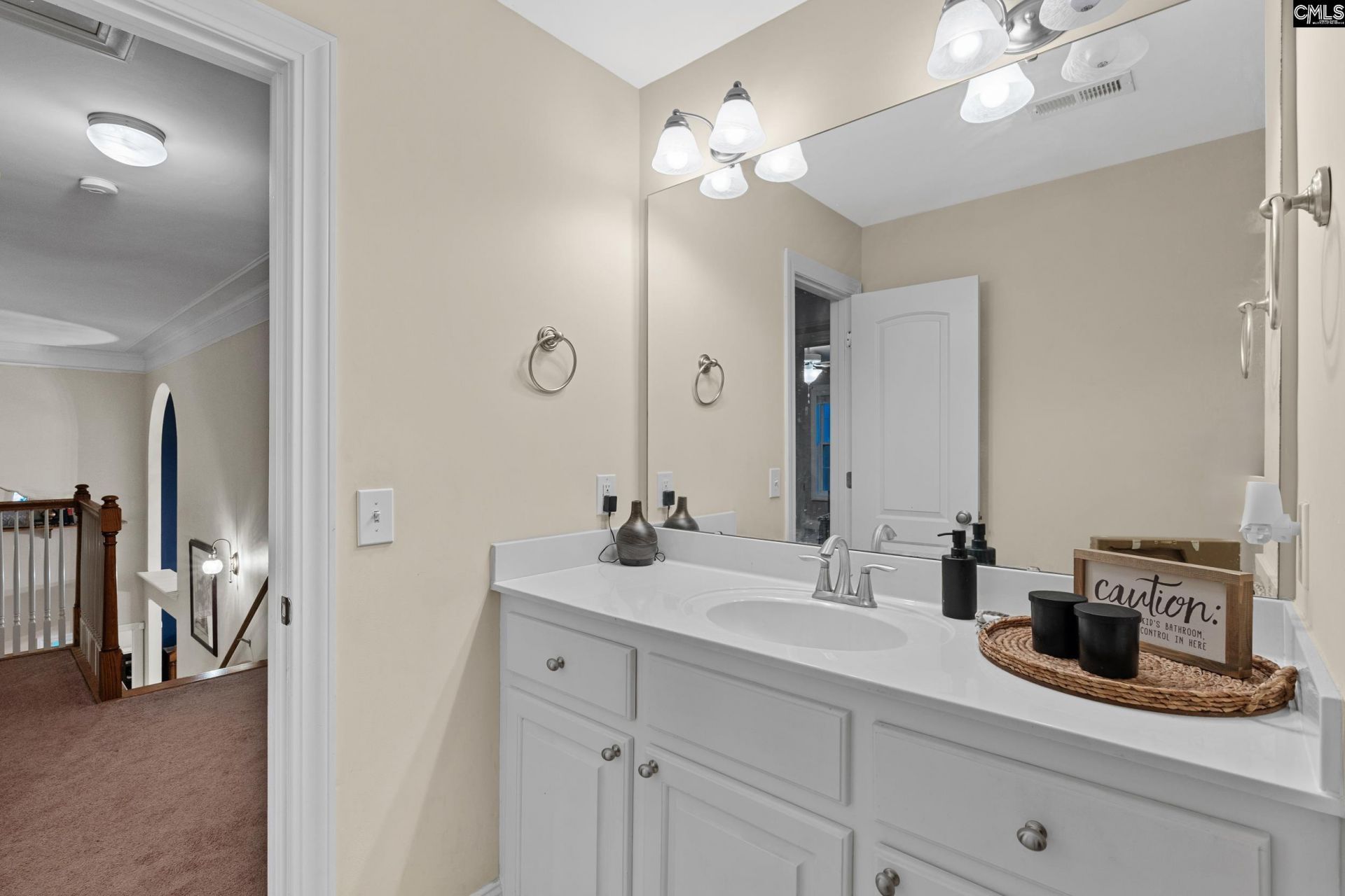 74 Lillifield Drive Photo 26