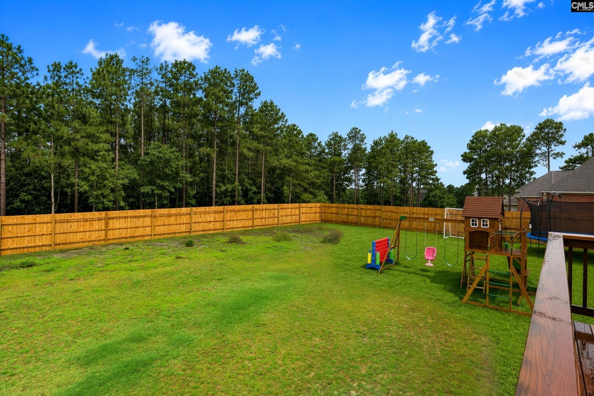 74 Lillifield Drive Photo 27