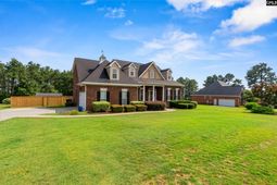 74 Lillifield Drive photo 4